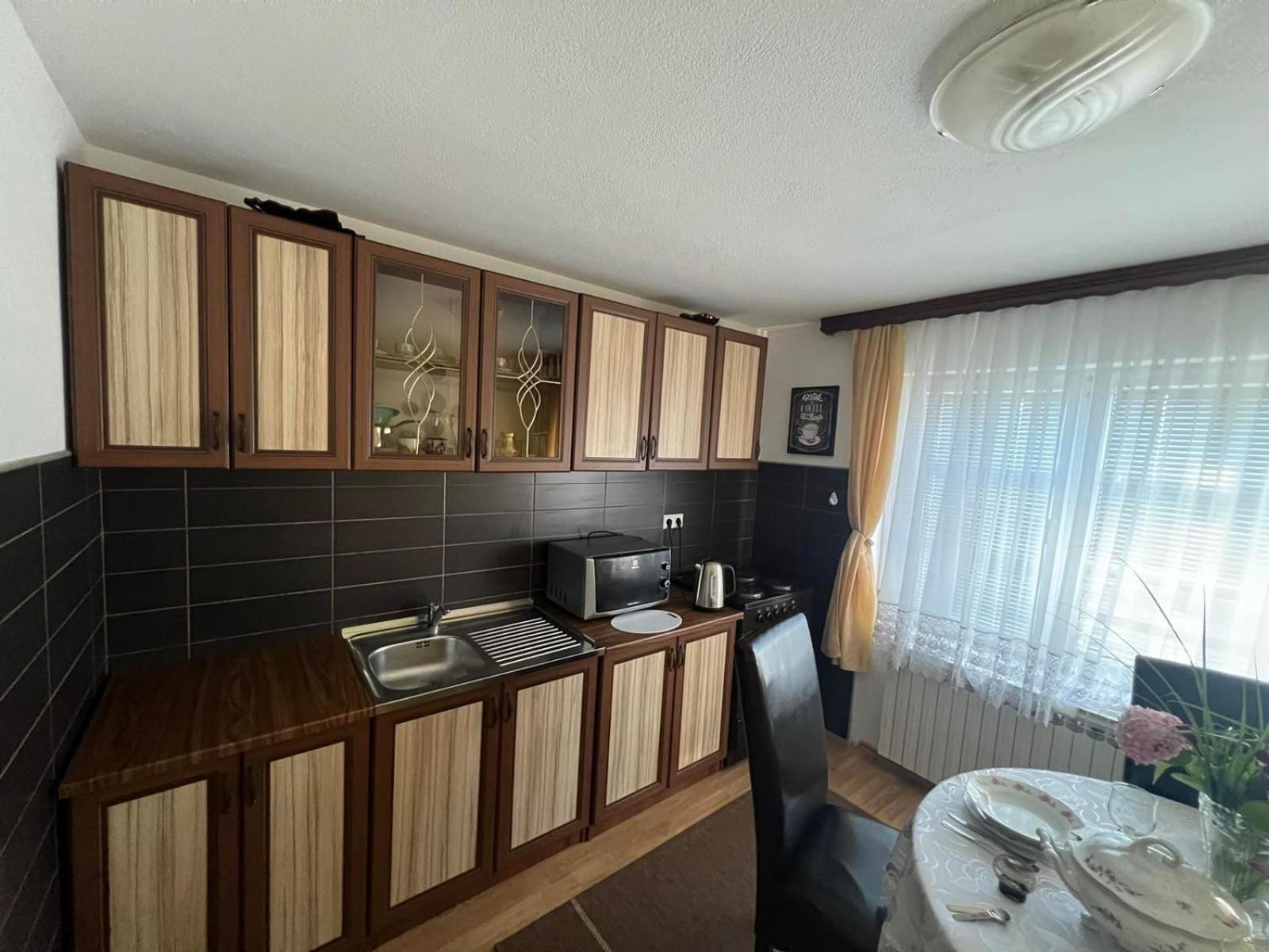 Apartman Kod Ismete Bihać 外观 照片